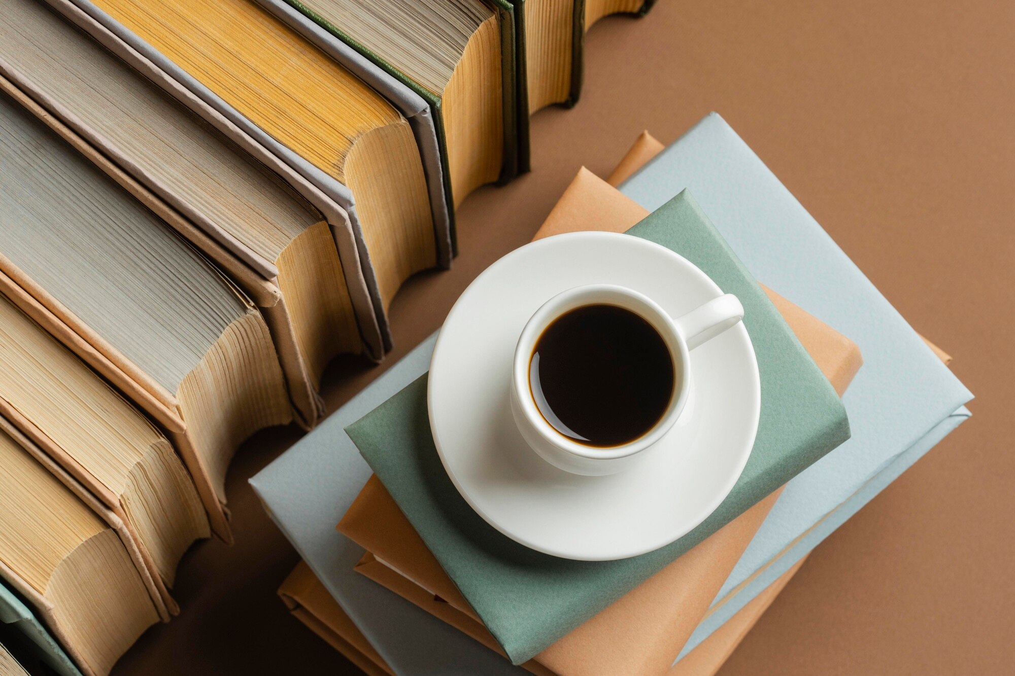 Buku dan Kopi